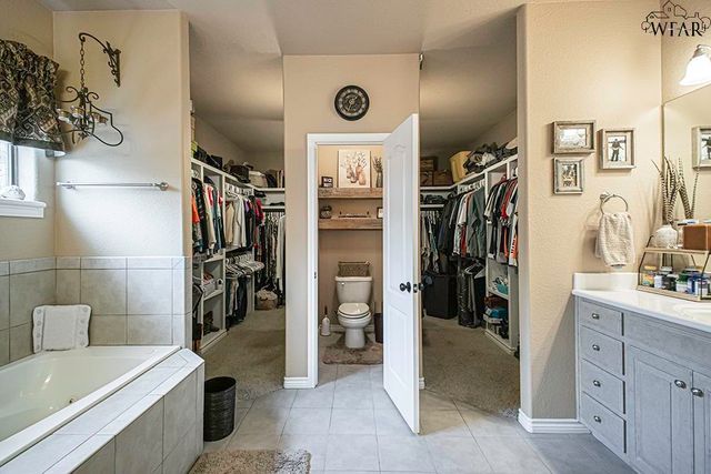 4157 CANDLEWOOD CIRCLE, Wichita Falls, TX 76308