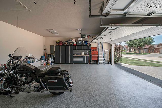 4157 CANDLEWOOD CIRCLE, Wichita Falls, TX 76308