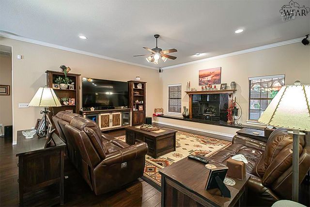 4157 CANDLEWOOD CIRCLE, Wichita Falls, TX 76308