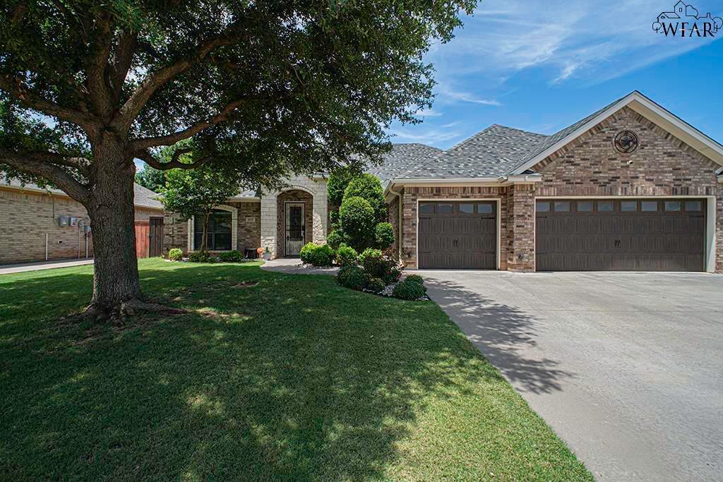 4157 CANDLEWOOD CIRCLE, Wichita Falls, TX 76308