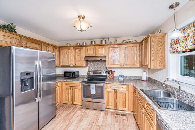 110 Two Wood Court, Summerville, SC 29483