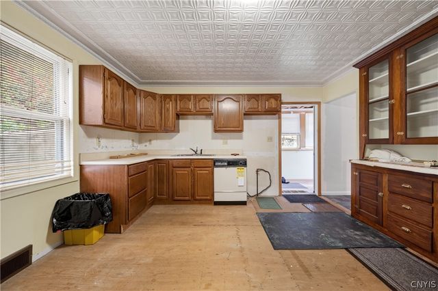 203 Woods Road, Geddes, NY 13209