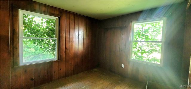 33 Heim Road, Amherst, NY 14221