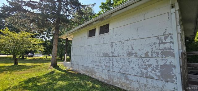 33 Heim Road, Amherst, NY 14221