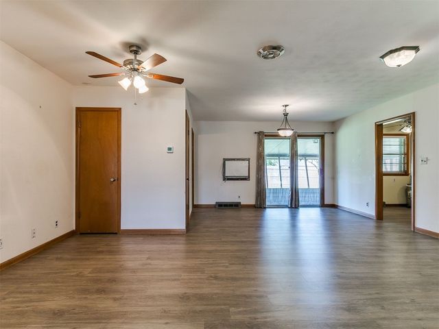 1502 S Reno Avenue, El Reno, OK 73036