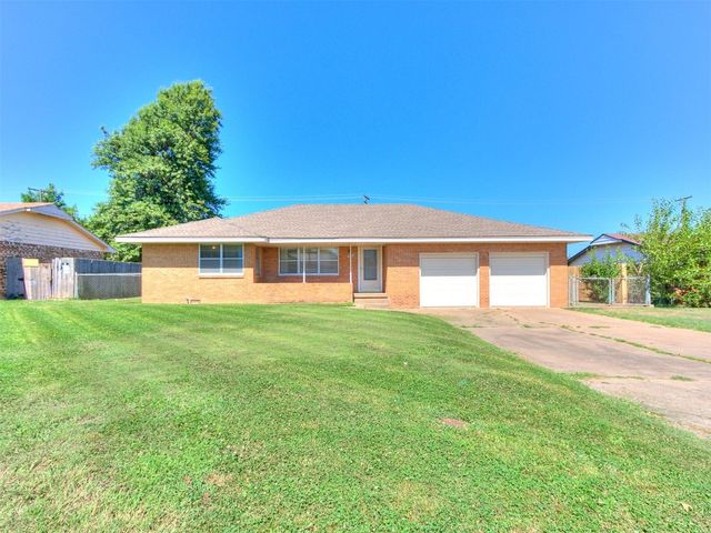 1502 S Reno Avenue, El Reno, OK 73036