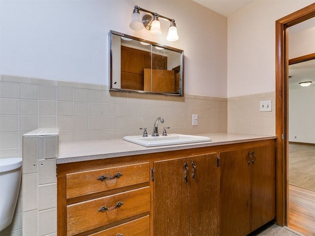 1502 S Reno Avenue, El Reno, OK 73036