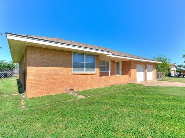 1502 S Reno Avenue, El Reno, OK 73036