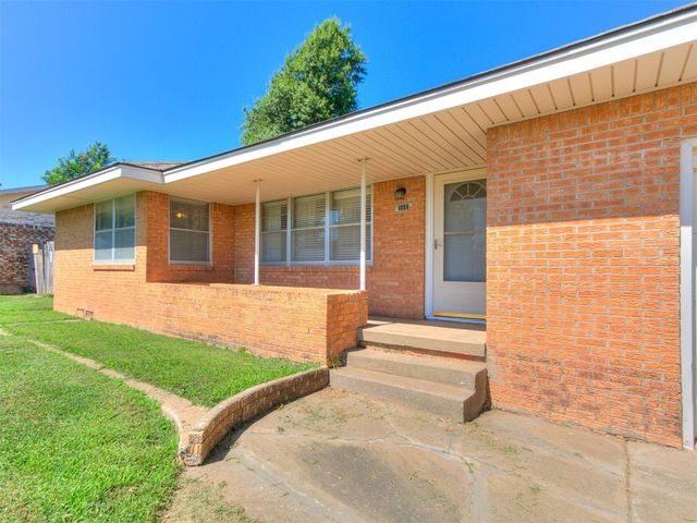 1502 S Reno Avenue, El Reno, OK 73036