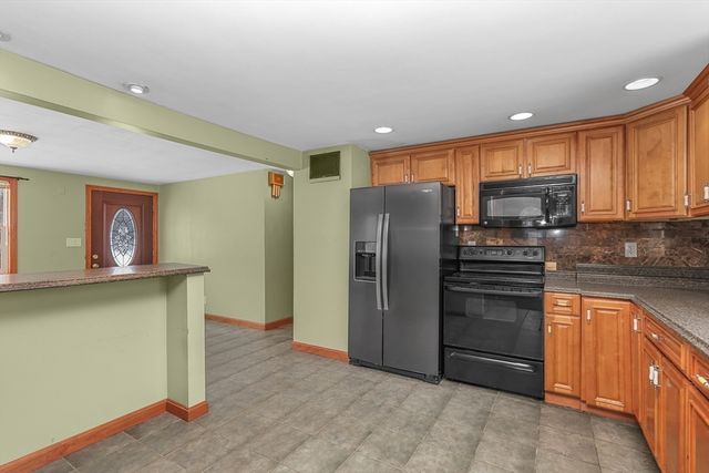 329 North Main St, Sharon, MA 02067