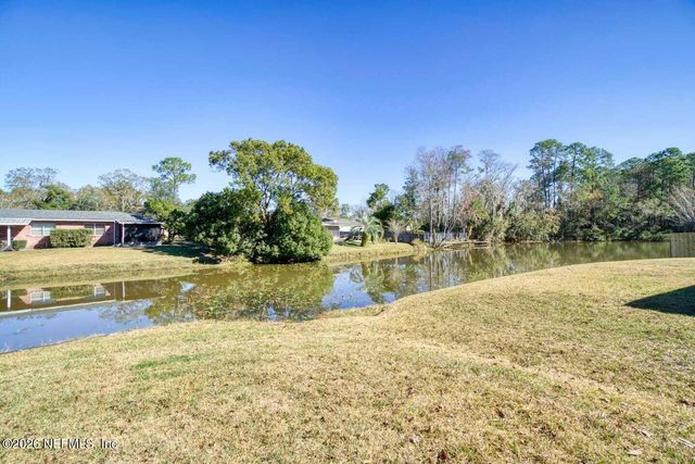 11613 LAKE RIDE Drive, Jacksonville, FL 32223