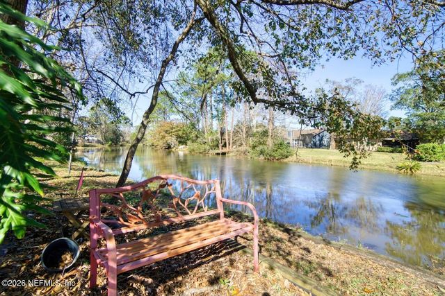 11613 LAKE RIDE Drive, Jacksonville, FL 32223