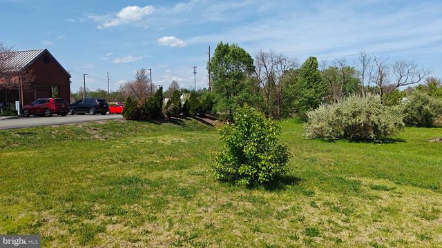 2009 SWAMP PIKE, Gilbertsville, PA 19525