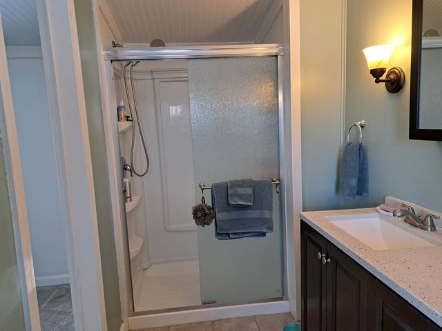 1025 Mountainview Avenue, Charlestown, NH 03603