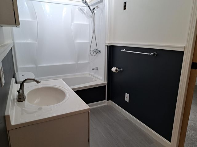 1025 Mountainview Avenue, Charlestown, NH 03603