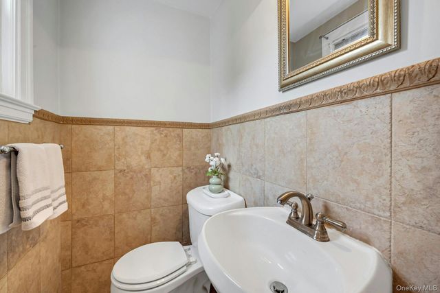 21 Homestead Avenue, Scarsdale, NY 10583