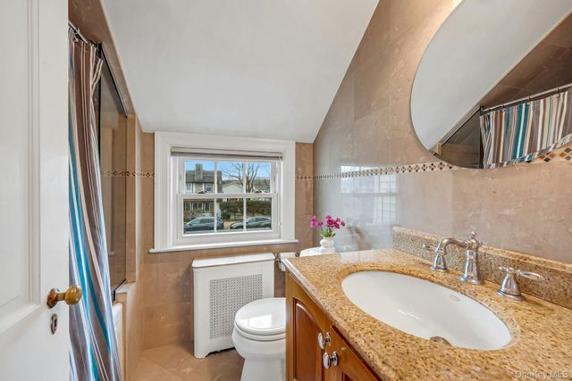 21 Homestead Avenue, Scarsdale, NY 10583