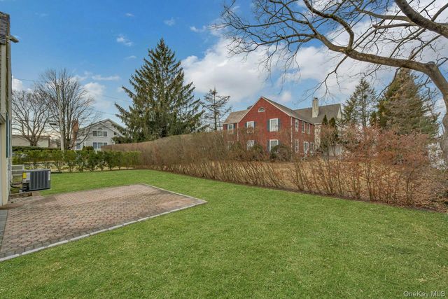 21 Homestead Avenue, Scarsdale, NY 10583