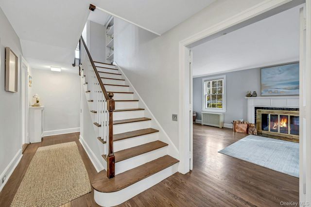 21 Homestead Avenue, Scarsdale, NY 10583