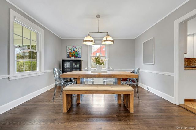 21 Homestead Avenue, Scarsdale, NY 10583