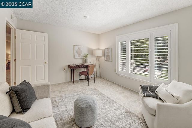 1424 Canyonwood Ct 1, Walnut Creek, CA 94595