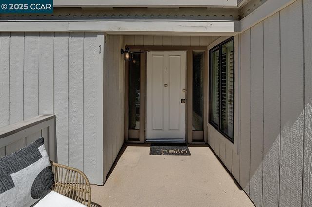 1424 Canyonwood Ct 1, Walnut Creek, CA 94595