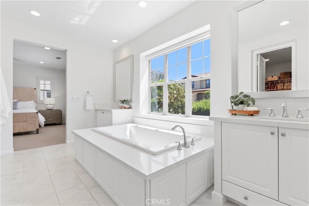 Image 23 of property listing at 4 Cerro Court, Rancho Mission Viejo, CA 92694