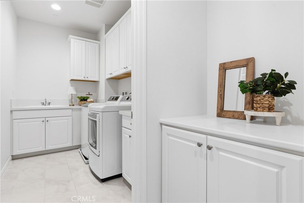 Image 25 of property listing at 4 Cerro Court, Rancho Mission Viejo, CA 92694