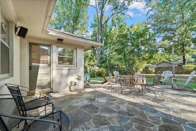 4135 CHICKASAW RD, Memphis, TN 38117