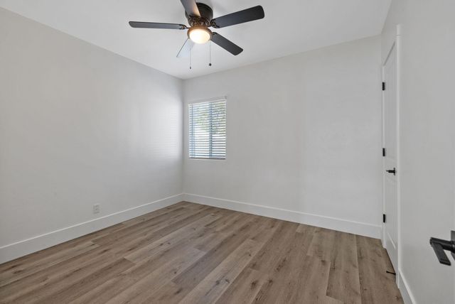 620 Mariposa Avenue, Tulare, CA 93274