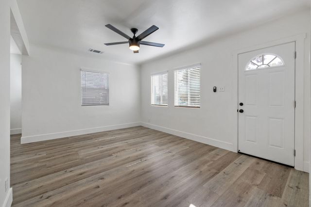 620 Mariposa Avenue, Tulare, CA 93274