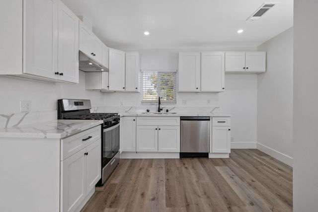 620 Mariposa Avenue, Tulare, CA 93274