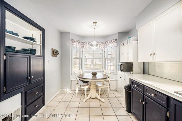 1620 Clifton Avenue, Lansing, MI 48910