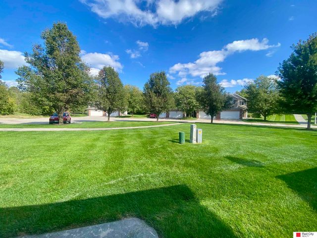 6240 Windhaven Drive, Lincoln, NE 68512