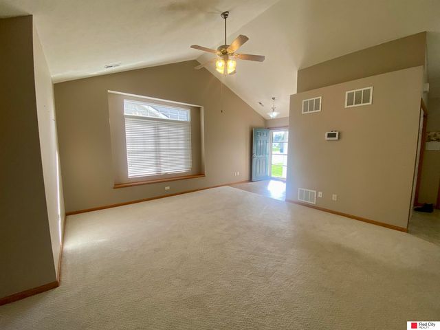 6240 Windhaven Drive, Lincoln, NE 68512
