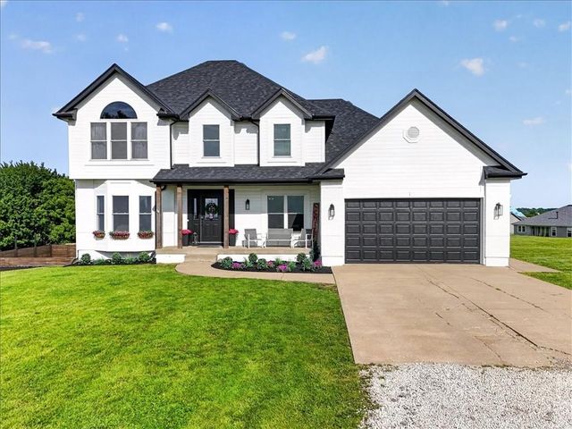 715 S Minter Road, Grain Valley, MO 64029