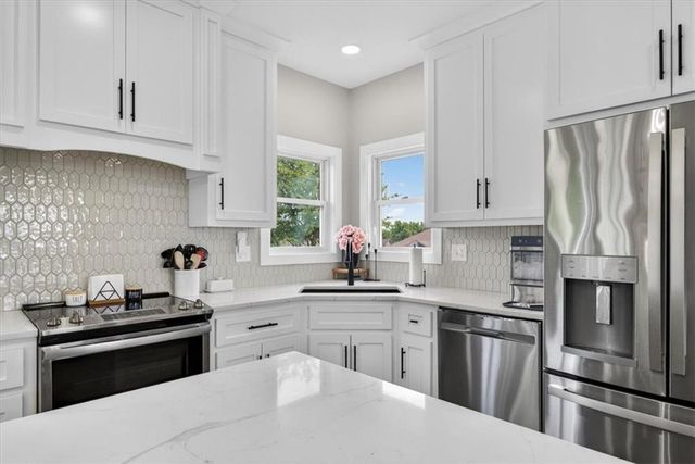 715 S Minter Road, Grain Valley, MO 64029
