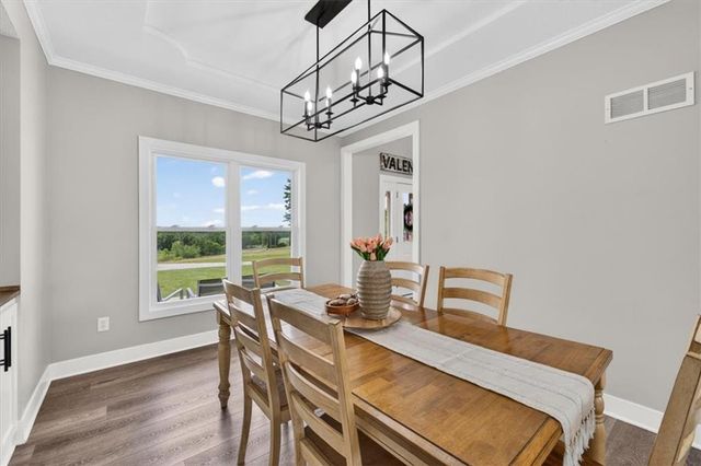 715 S Minter Road, Grain Valley, MO 64029