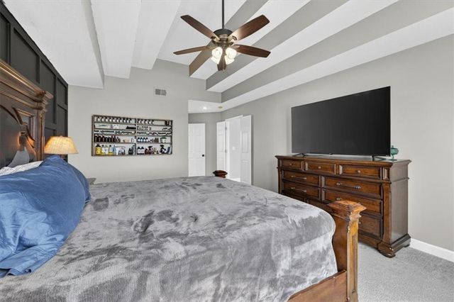 715 S Minter Road, Grain Valley, MO 64029