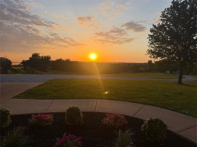 715 S Minter Road, Grain Valley, MO 64029