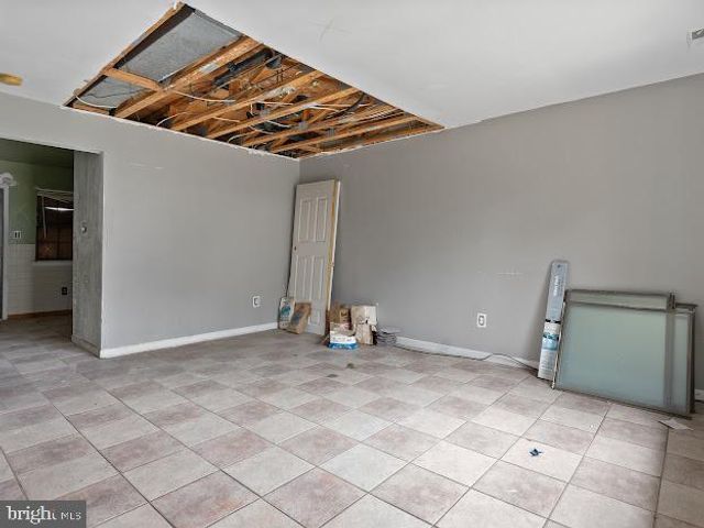 3045 IVY BUSH CT, Mays Landing, NJ 08330