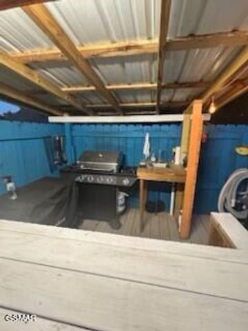 1717 Meadow Ridge Circle, Sevierville, TN 37862