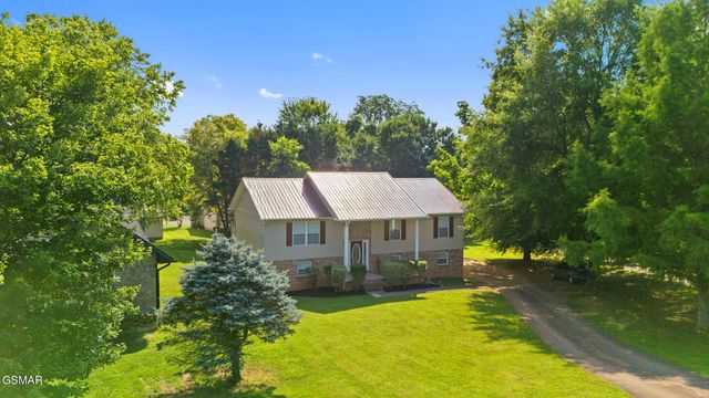 1717 Meadow Ridge Circle, Sevierville, TN 37862