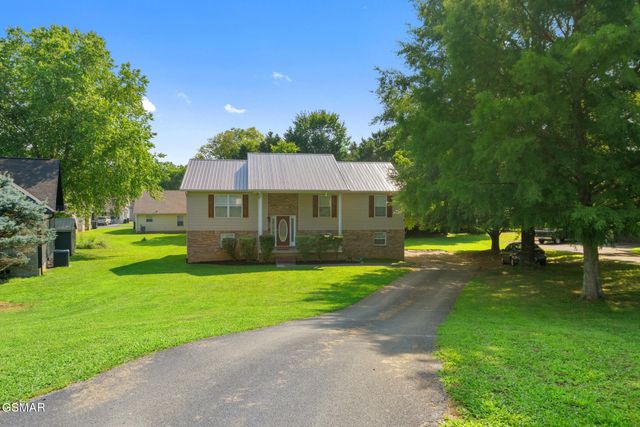 1717 Meadow Ridge Circle, Sevierville, TN 37862