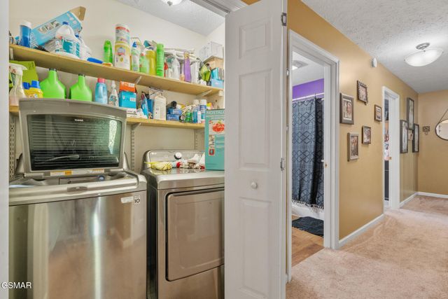 1717 Meadow Ridge Circle, Sevierville, TN 37862