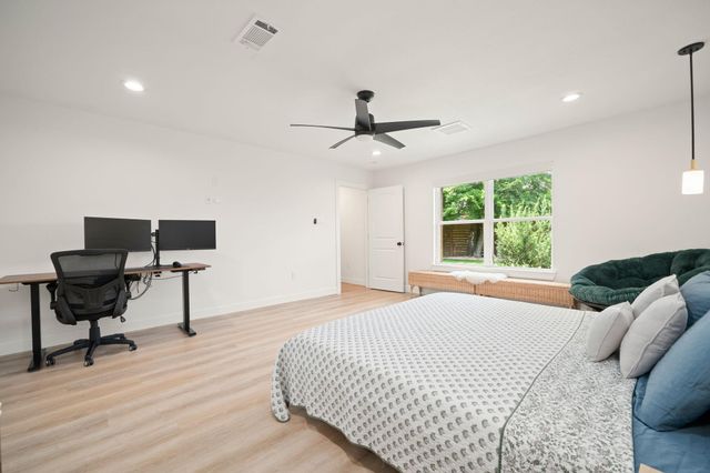 2311 Stoney Brook Drive, Houston, TX 77063