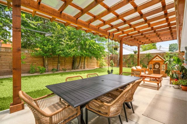 2311 Stoney Brook Drive, Houston, TX 77063