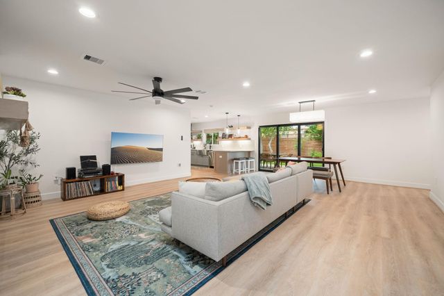 2311 Stoney Brook Drive, Houston, TX 77063