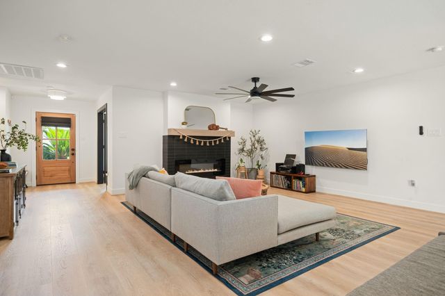 2311 Stoney Brook Drive, Houston, TX 77063