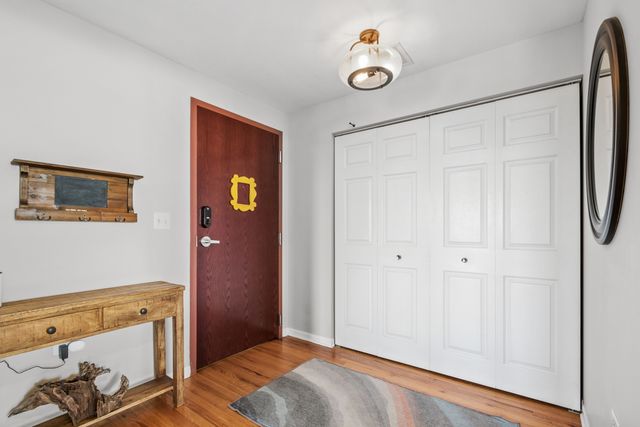 3232 N Halsted Street D712, Chicago, IL 60657